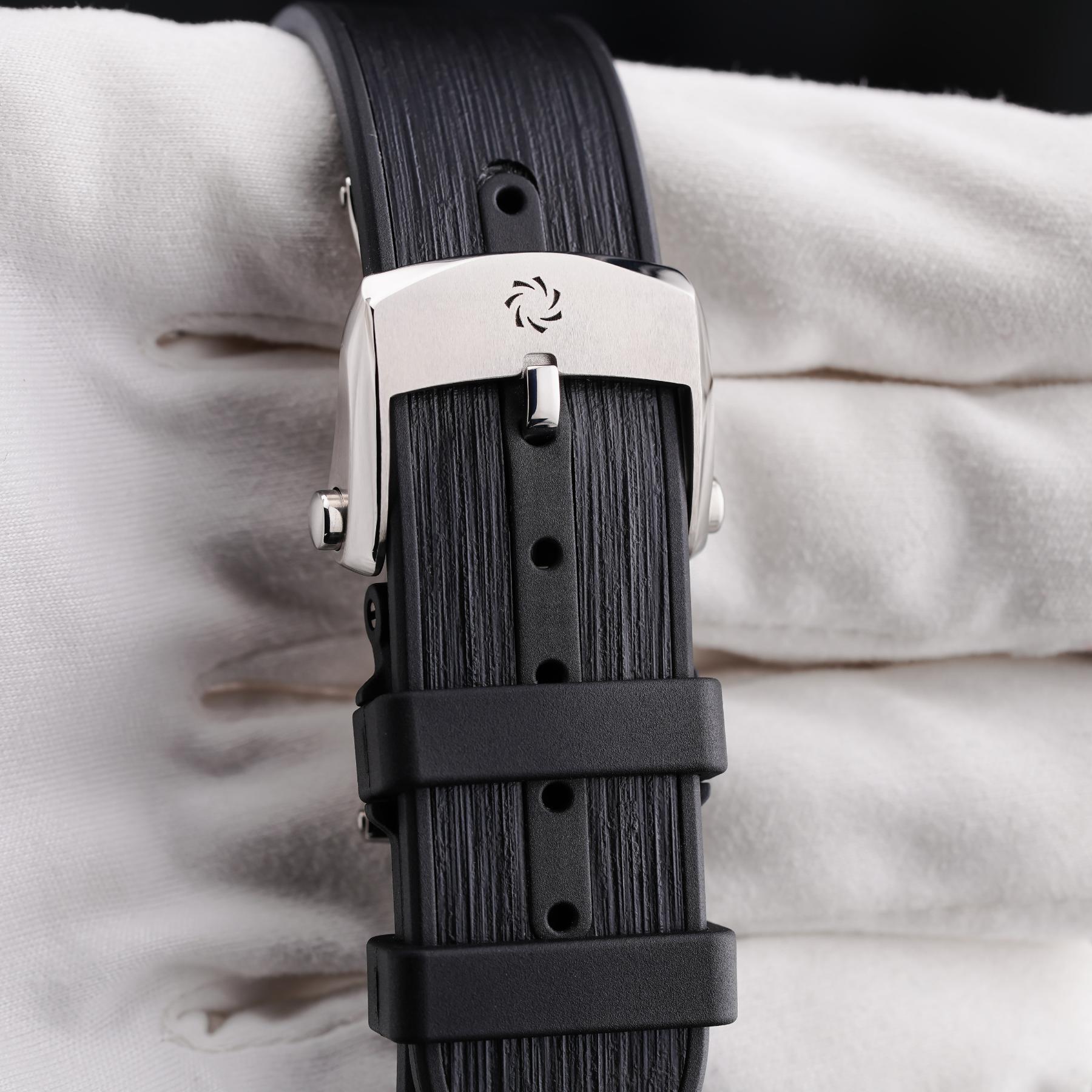 Carl F. Bucherer Manero Central Counter