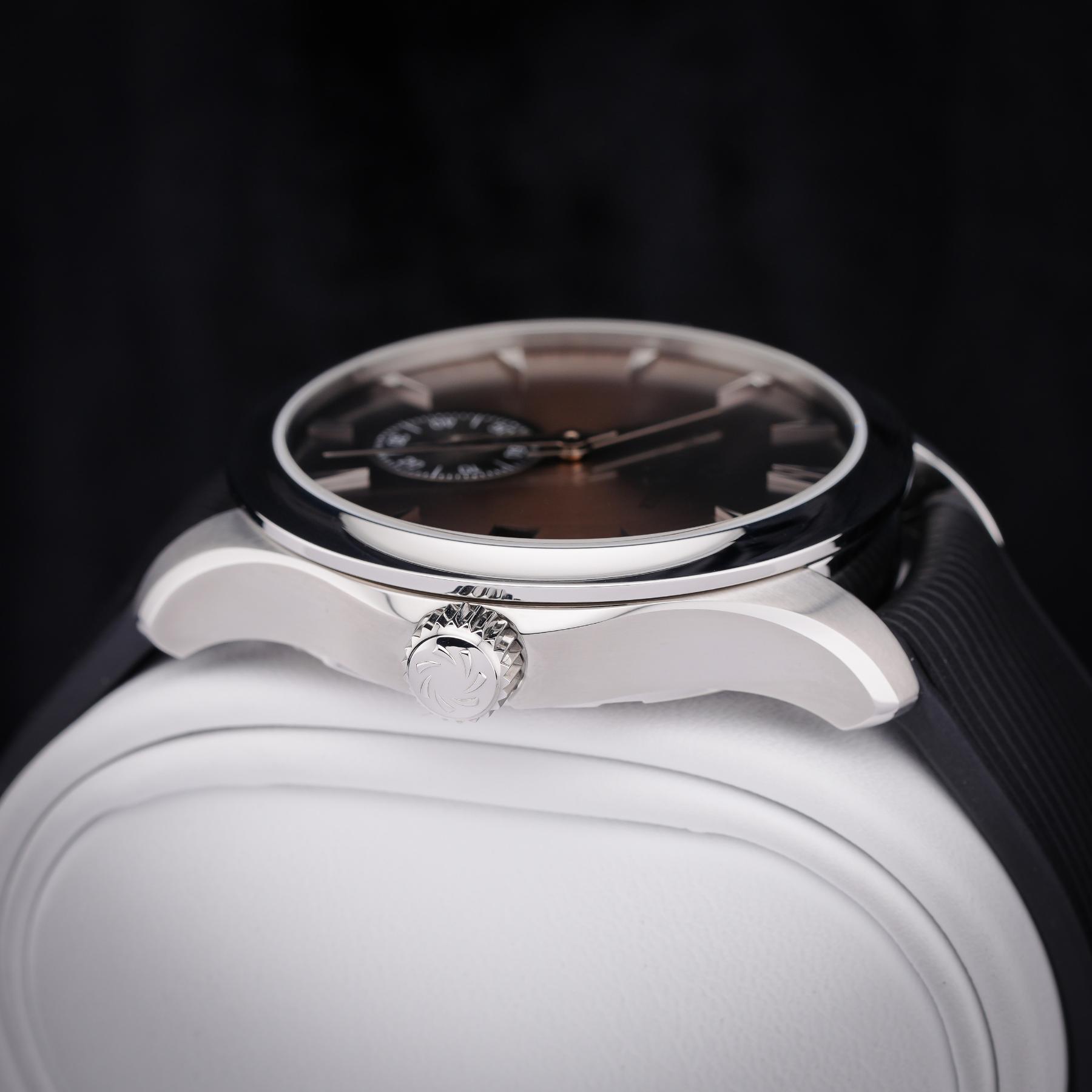 Carl F. Bucherer Manero Peripheral