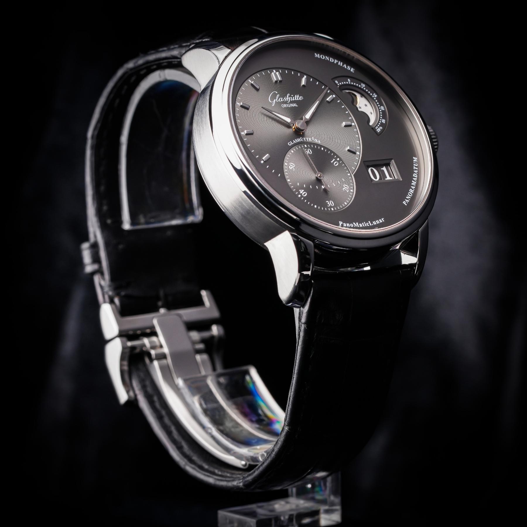 Glashütte Original PanoMaticLunar