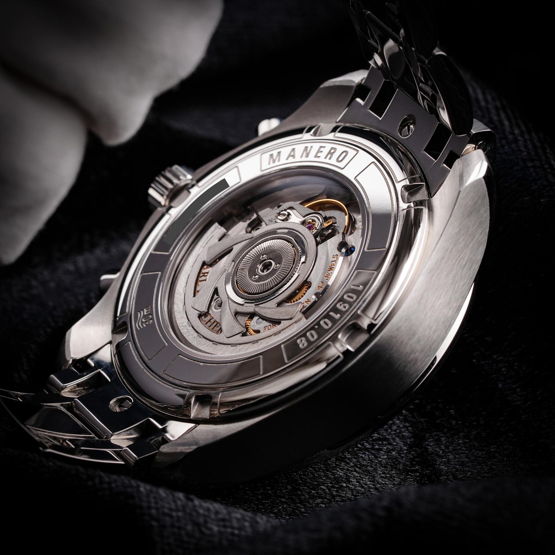 Carl F. Bucherer Manero Centralchrono